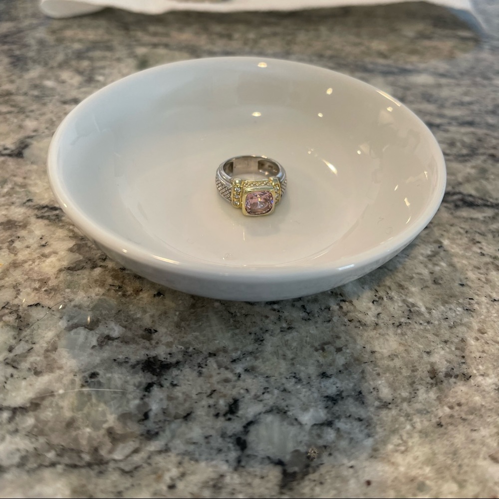 Judith Ripka pink ring - Picture 3 of 3